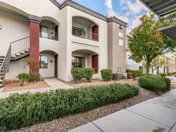 950 Seven Hills Drive, Unit 311, Henderson, NV 89052