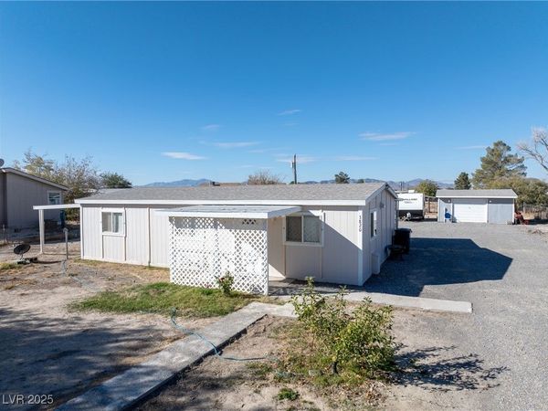 3820 Leonard Street, Pahrump, NV 89060