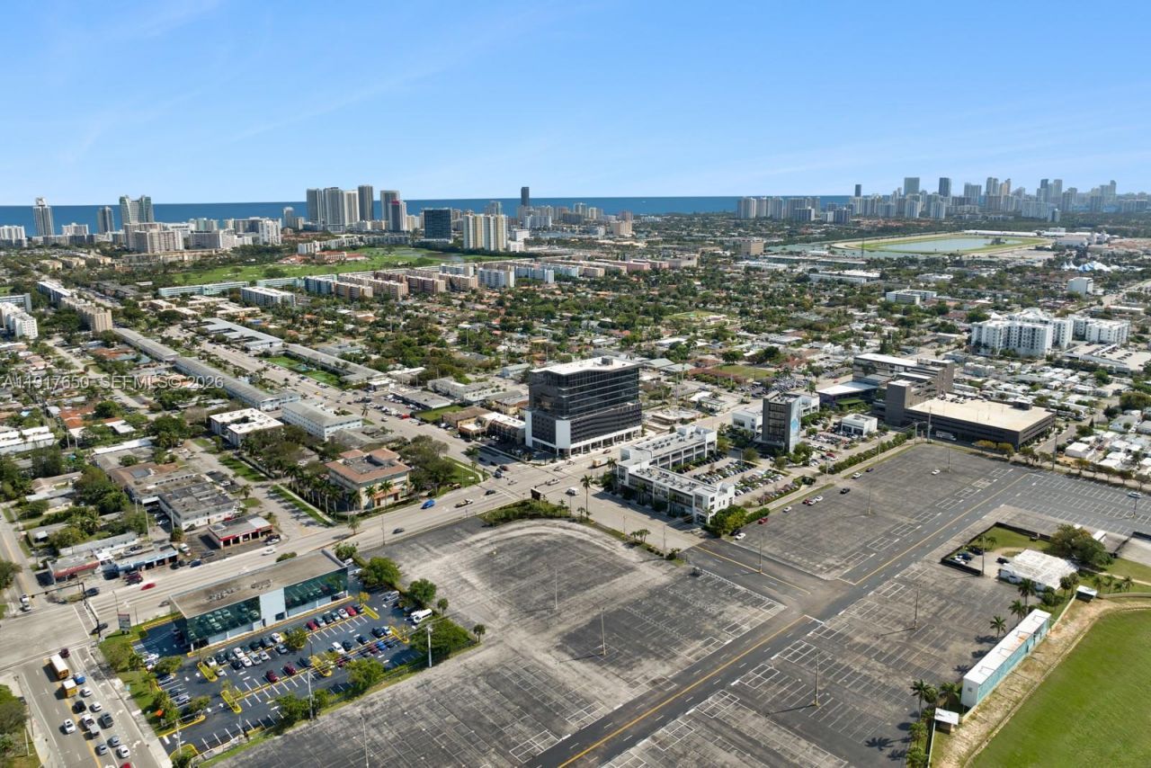 800 N Federal Hwy, Unit 806, Hallandale Beach, FL 33009 Photo