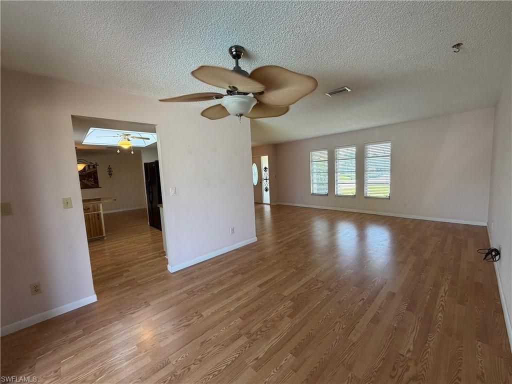 2121 SE 8th Ter, Cape Coral, FL 33990 Photo