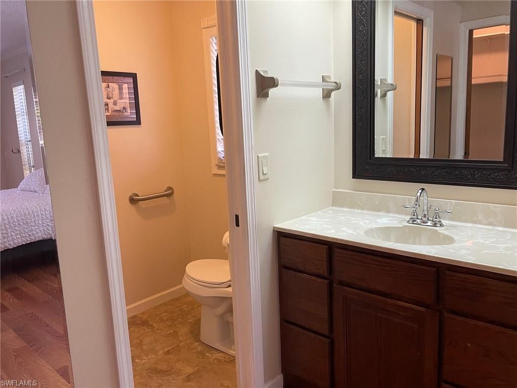 2121 SE 8th Ter, Cape Coral, FL 33990 Photo