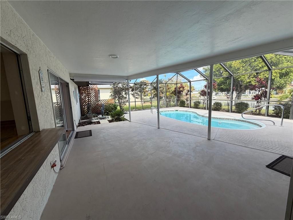 2121 SE 8th Ter, Cape Coral, FL 33990 Photo