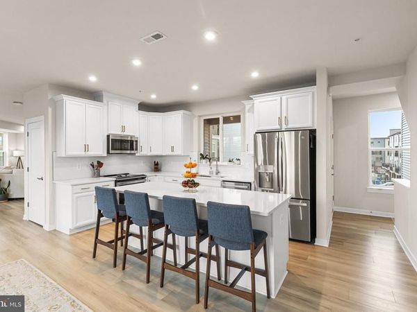 43769 TRANSIT SQUARE, ASHBURN, VA 20147