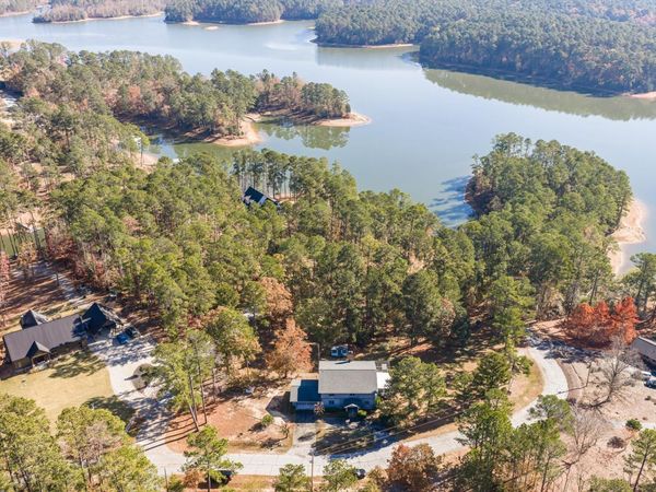 203 Christmas Drive, McCormick, SC 29835