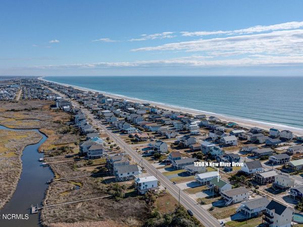 1208 N New River Drive, Surf City, NC 28445