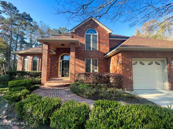 203 Westchester Drive, Morehead City, NC 28557