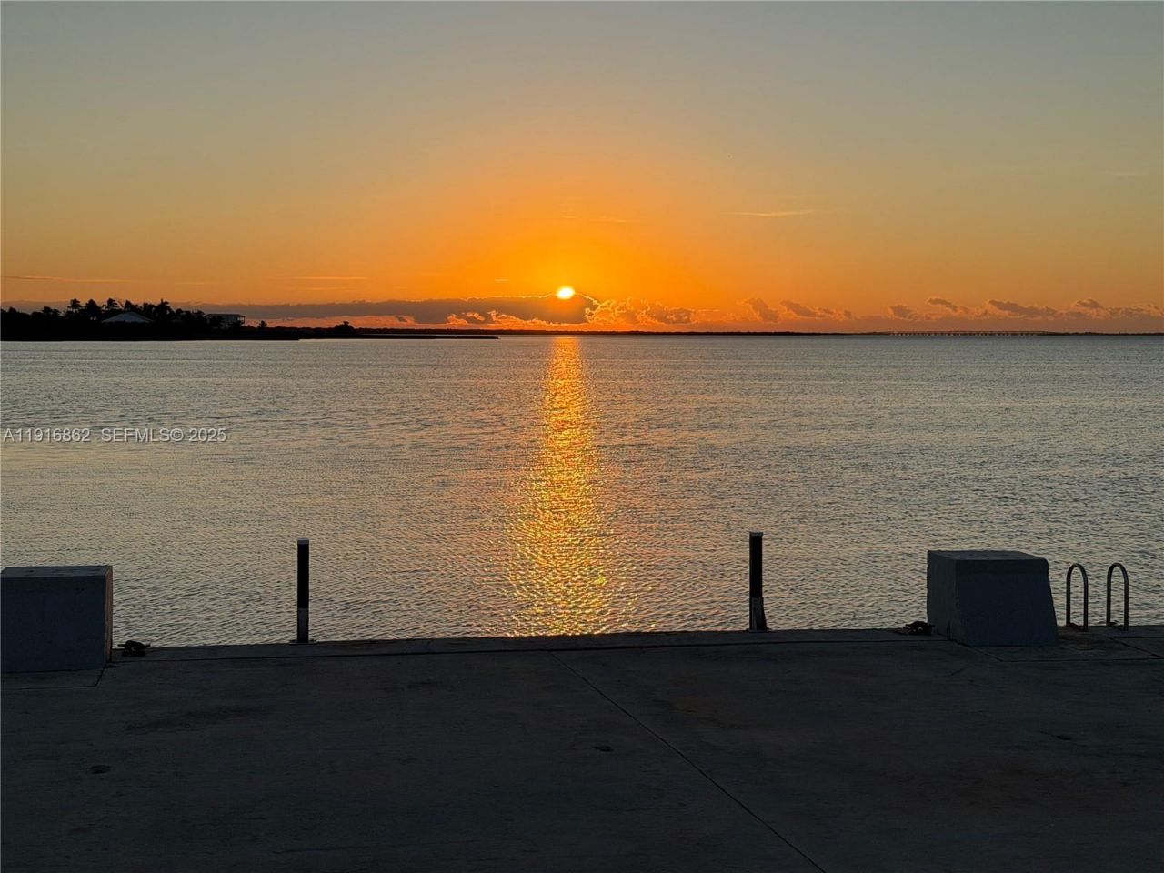 1733 Sunrise Dr, Big Pine Key, FL 33043 Photo