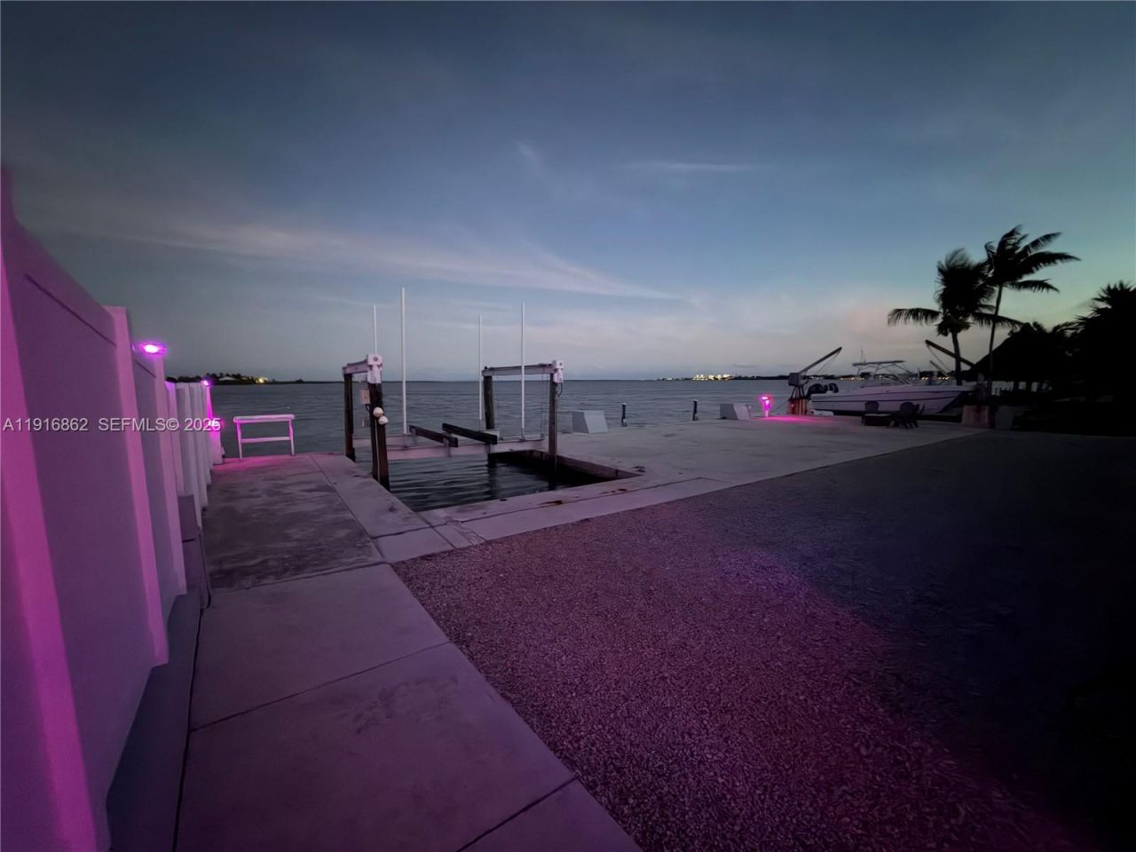 1733 Sunrise Dr, Big Pine Key, FL 33043 Photo