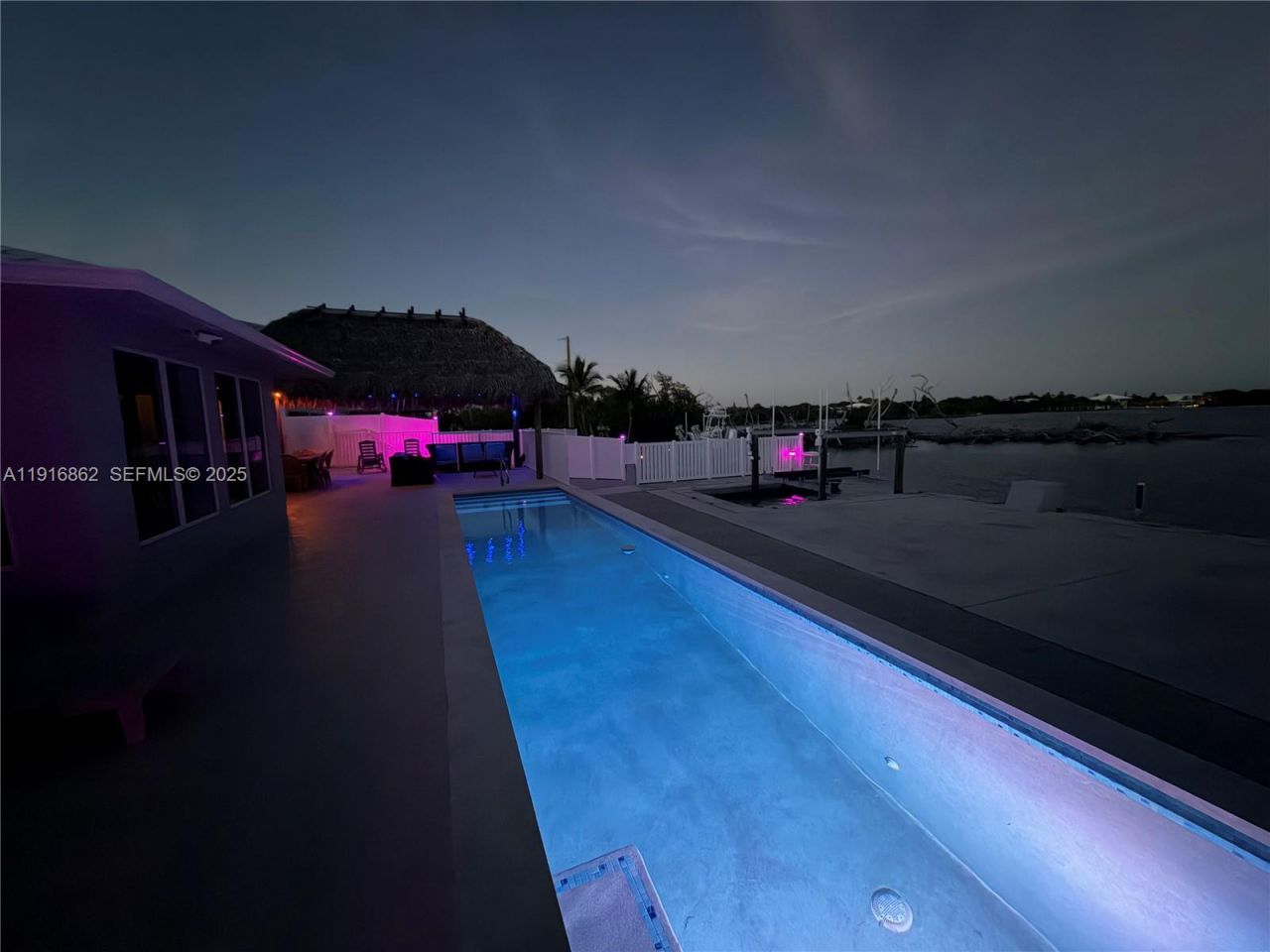 1733 Sunrise Dr, Big Pine Key, FL 33043 Photo