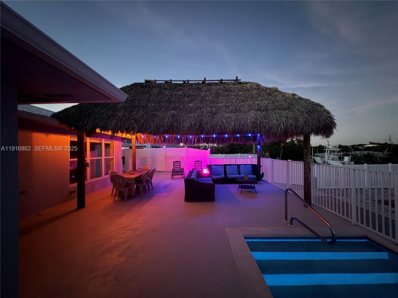 1733 Sunrise Dr, Big Pine Key, FL 33043 Photo