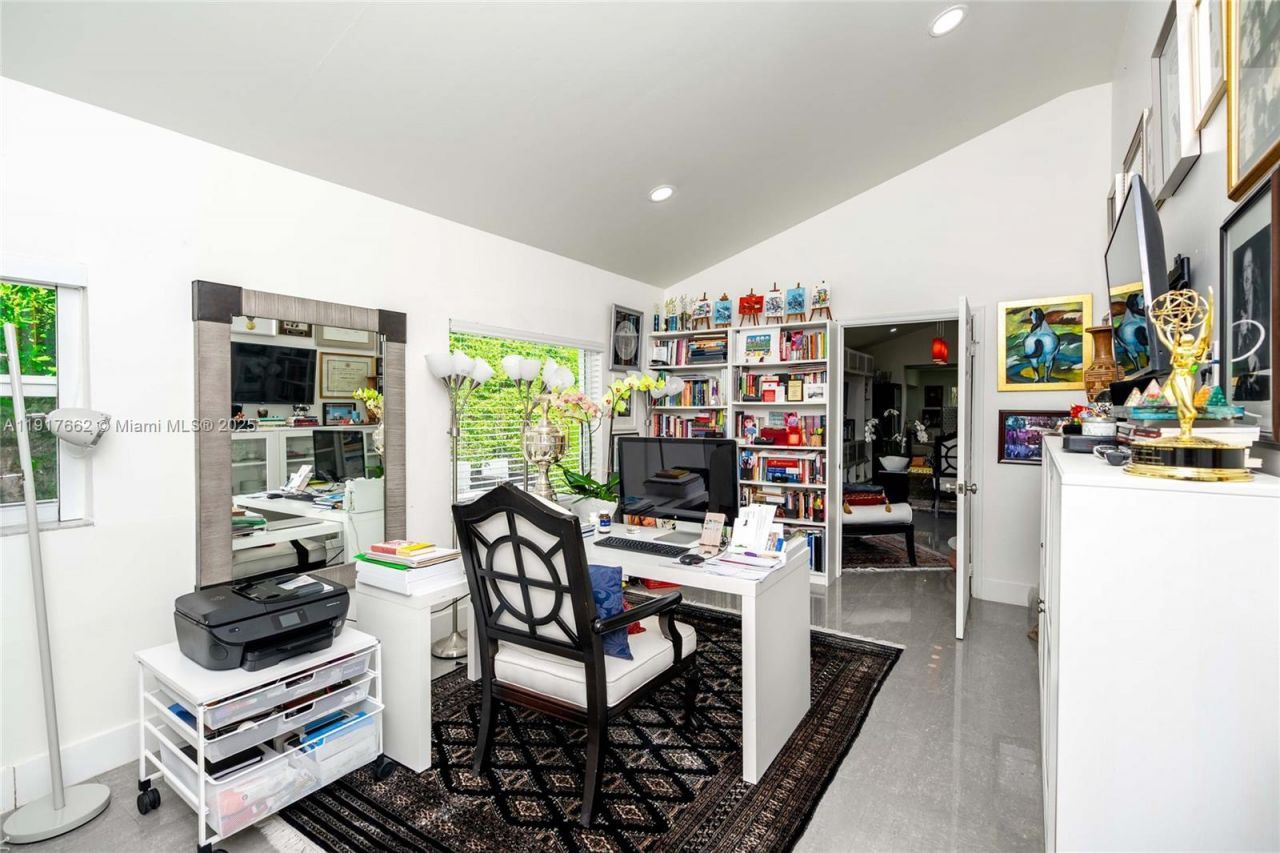1360 SW 16th St, Miami, FL 33145 Photo