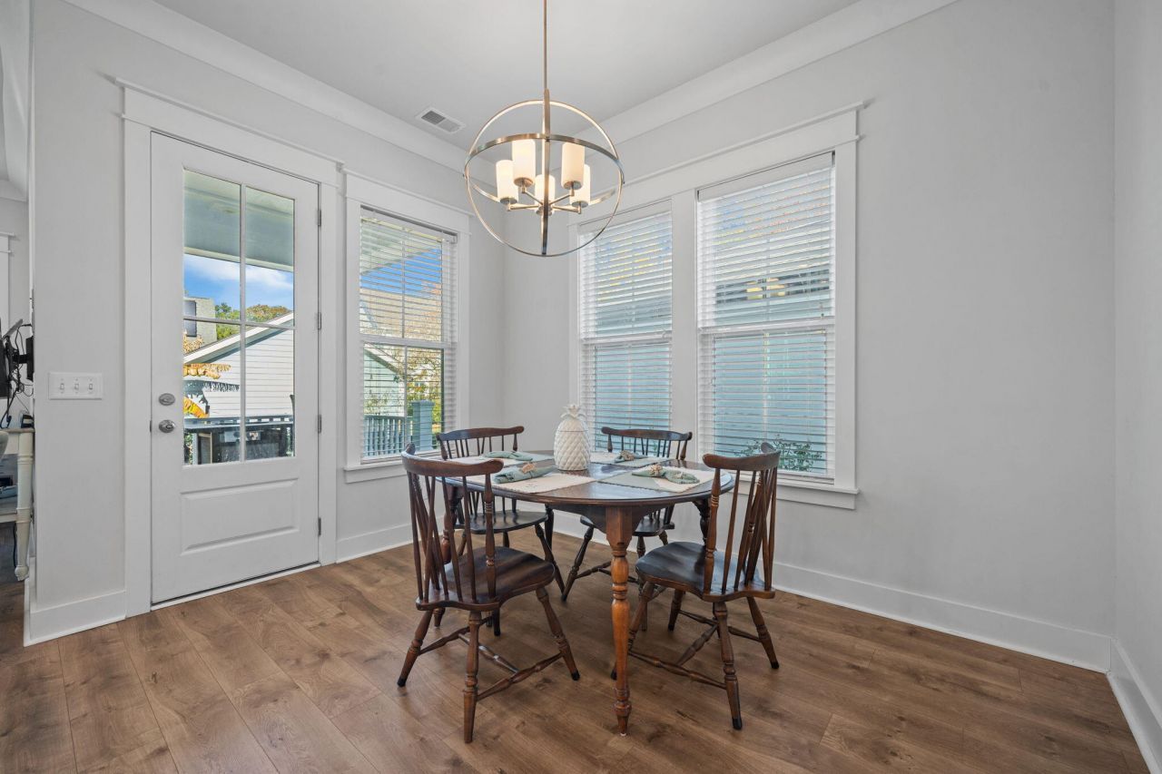 2733 Battery Pringle Drive Photo 25