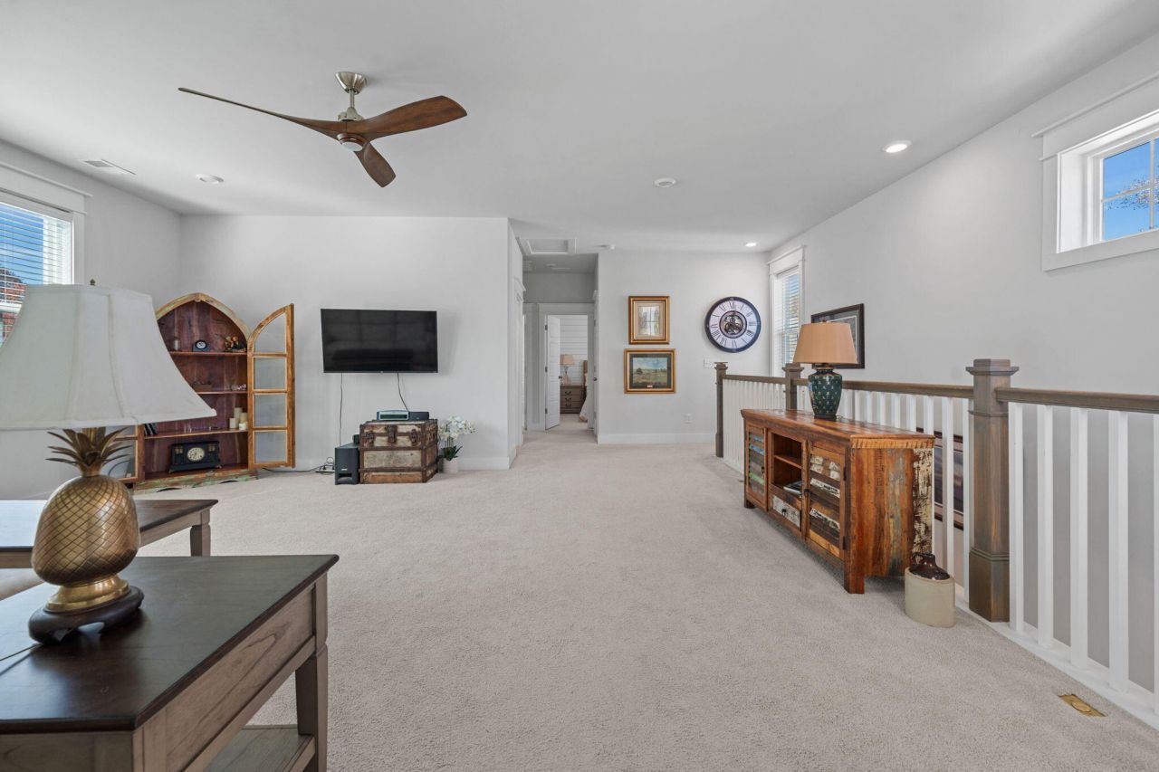 2733 Battery Pringle Drive Photo 32