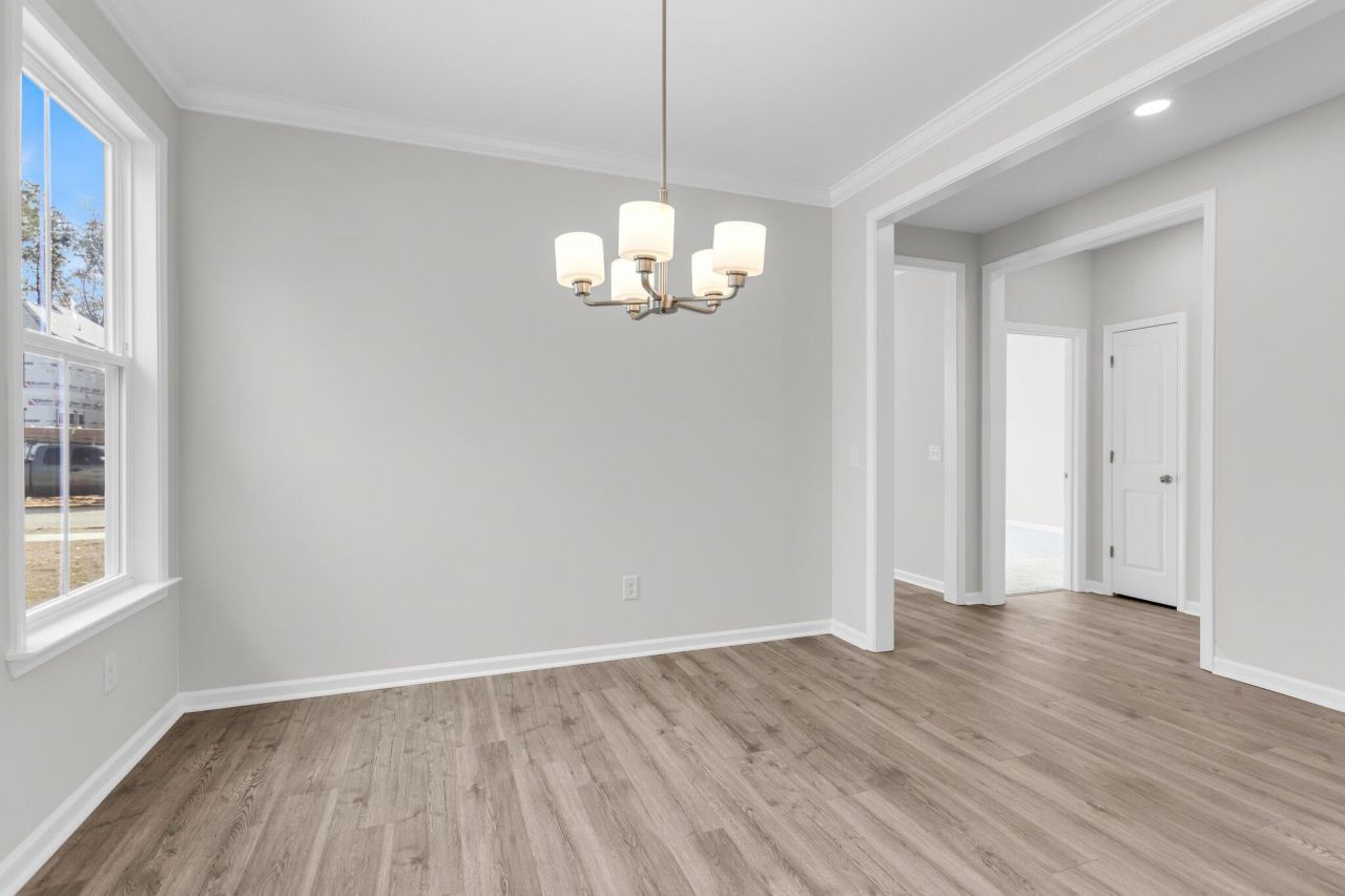 7 Cantona Drive Photo 10