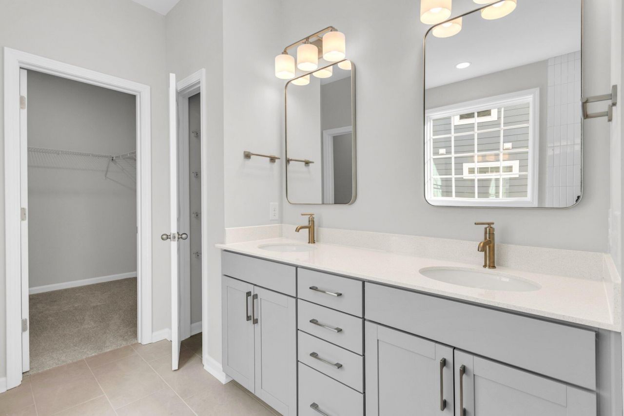 7 Cantona Drive Photo 18