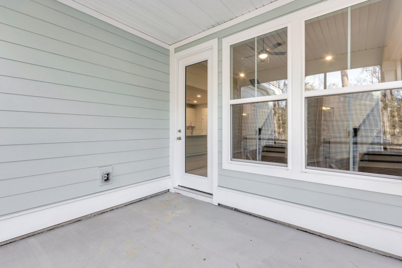 7 Cantona Drive Photo 38