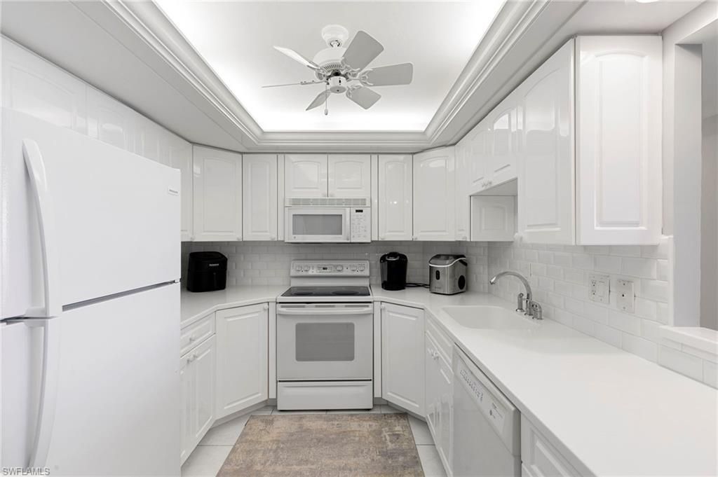 320 Seaview Ct, Unit 709, Marco Island, FL 34145 Photo