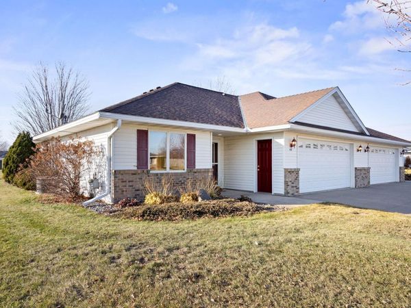 417 Circle View Drive, Dassel, MN 55325