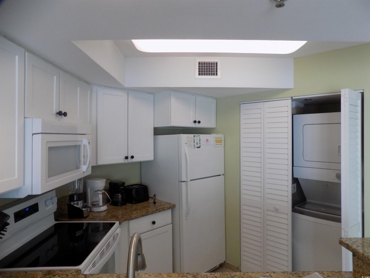 2504 Ocean Blvd. N Photo 10