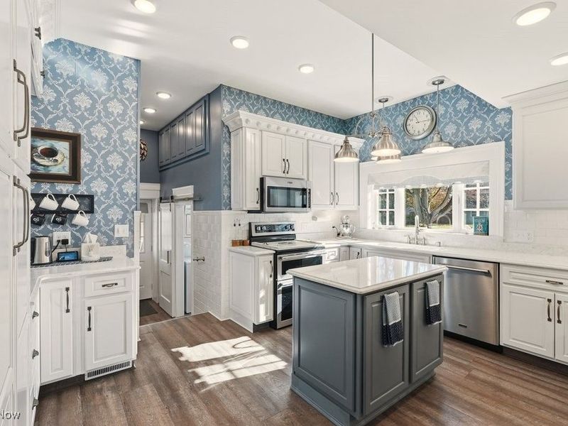 128 S Center Street, Milan, OH 44846 Photo 11