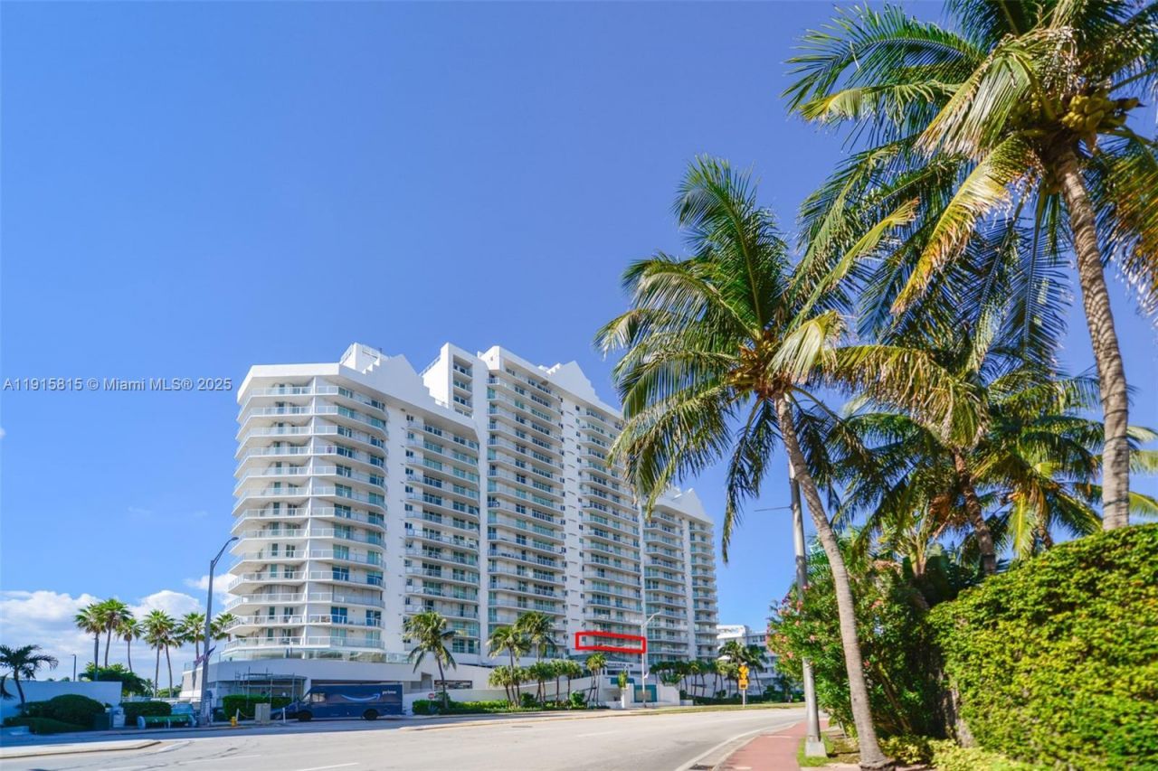 5900 Collins Ave, Unit 506, Miami Beach, FL 33140 Photo