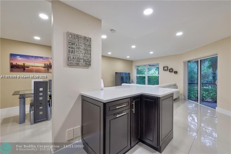 3100 Riverside Dr, Unit 107, Coral Springs, FL 33065 Photo