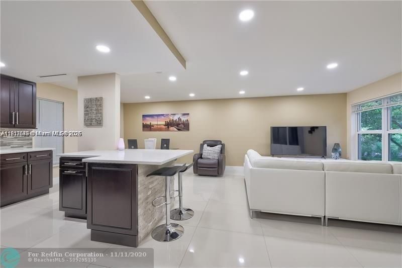 3100 Riverside Dr, Unit 107, Coral Springs, FL 33065 Photo