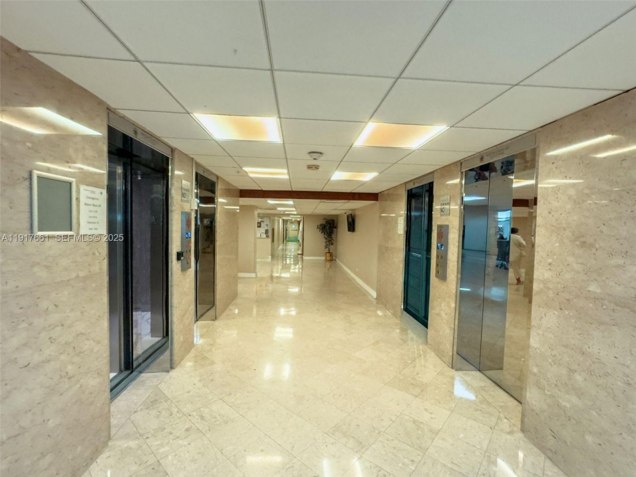 231 174th St, Unit 617, Sunny Isles Beach, FL 33160 Photo