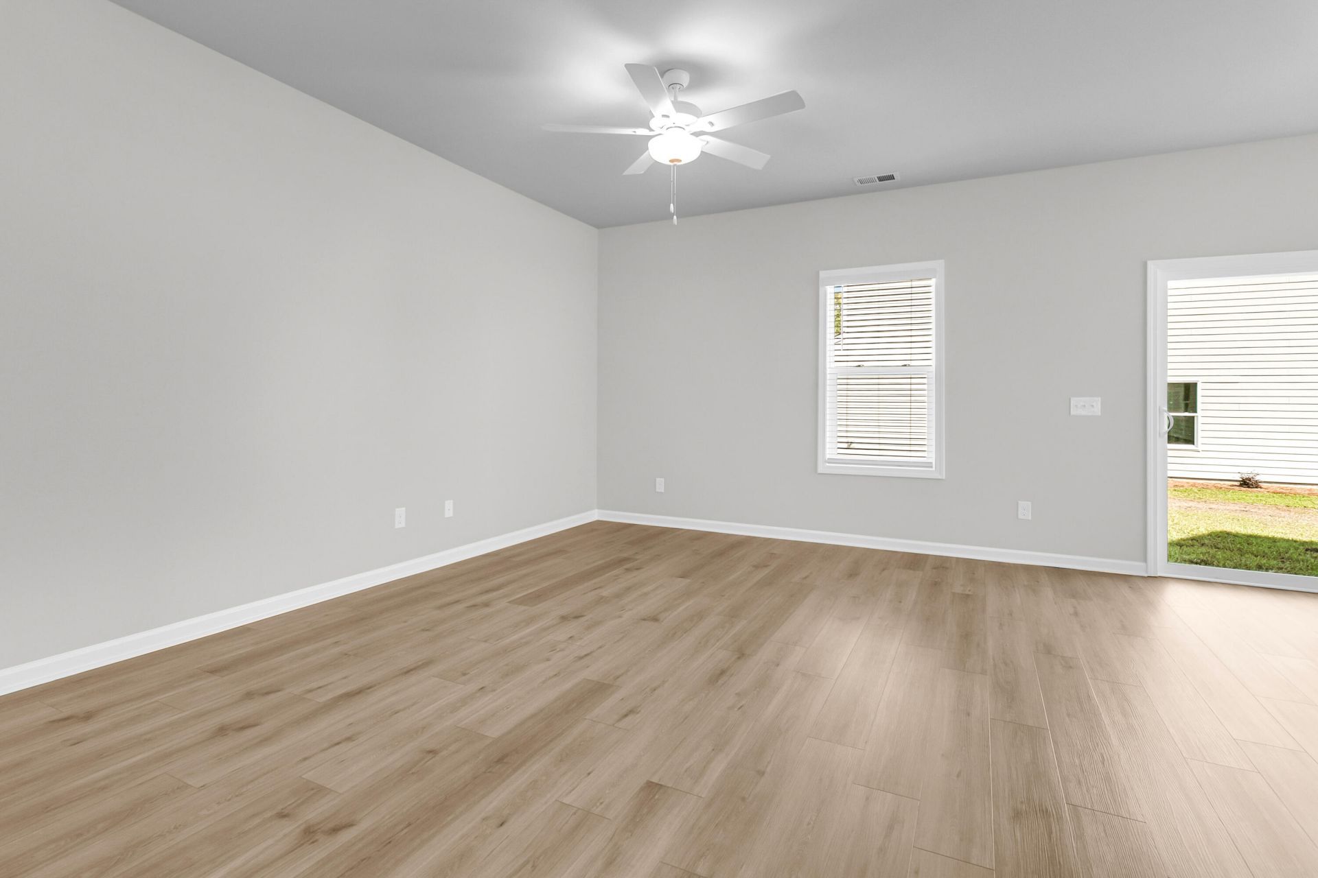 226 Central Creek Drive Photo 19