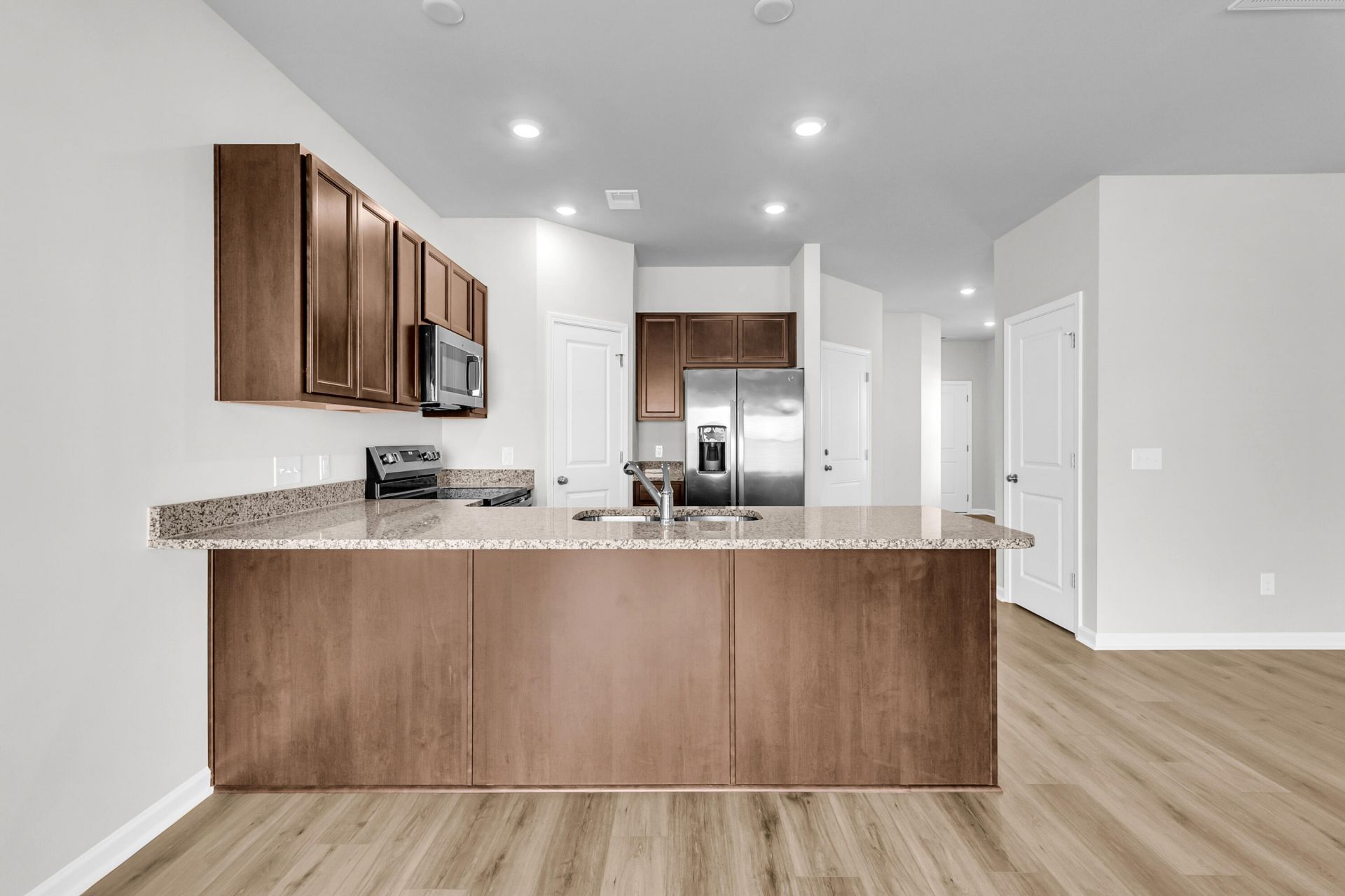 226 Central Creek Drive Photo 4