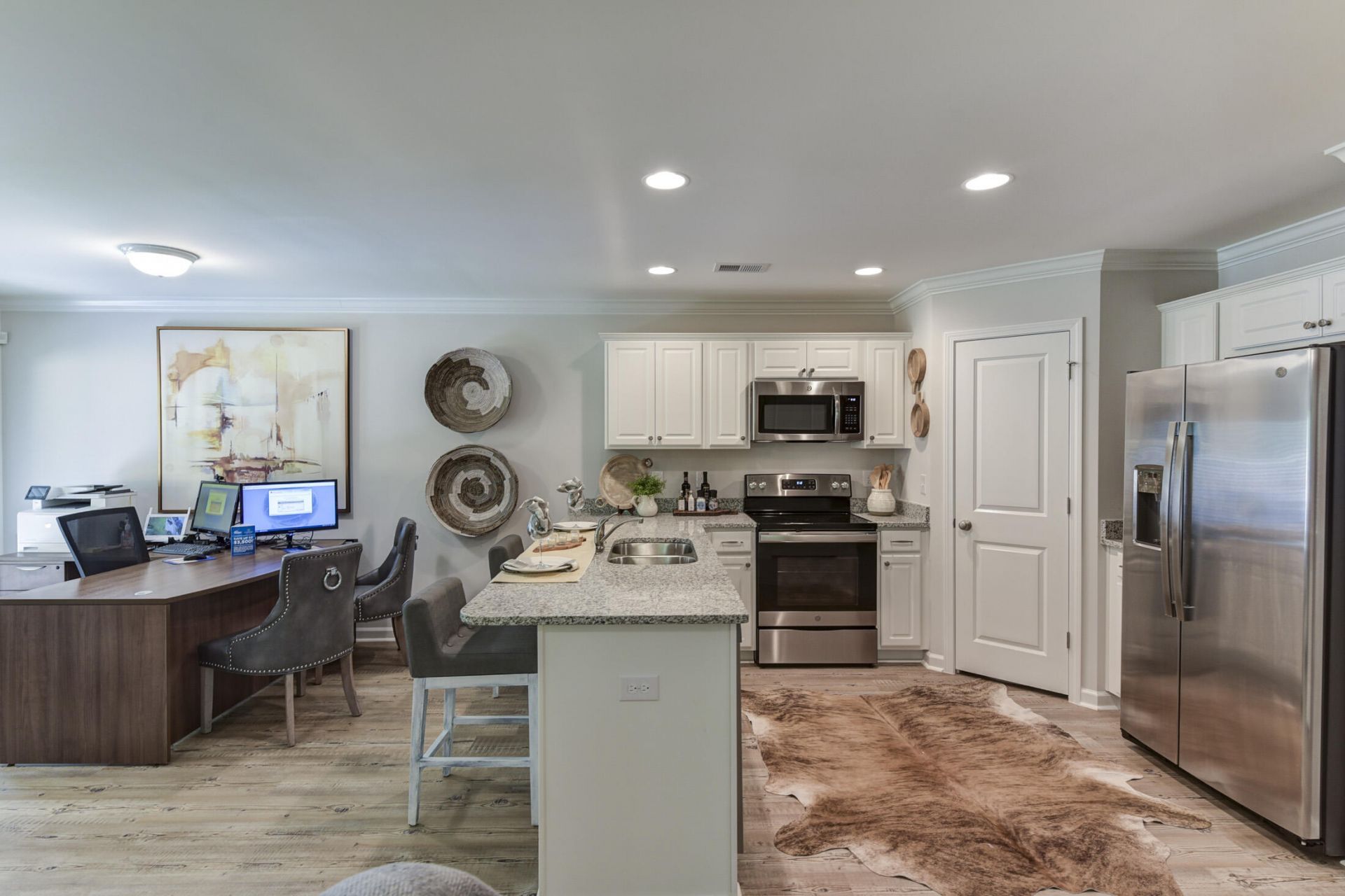 226 Central Creek Drive Photo 8