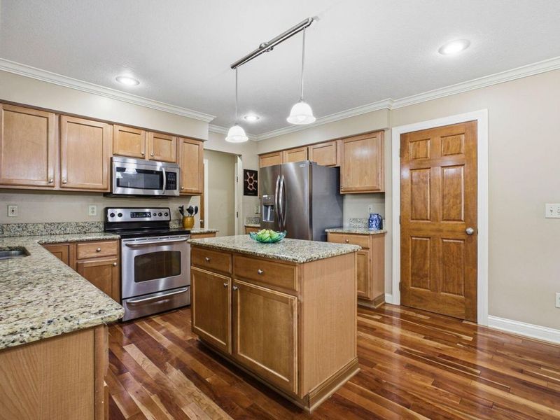 2216 Reeves Avenue, Lewis Center, OH 43035 Photo 13