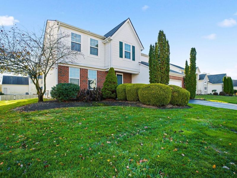 2216 Reeves Avenue, Lewis Center, OH 43035 Photo 2