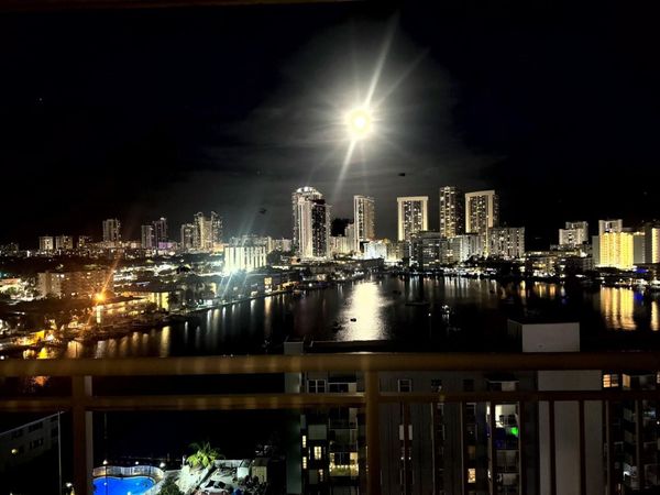 437 Golden Isles Drive, Unit 15G, Hallandale Beach, FL 33009