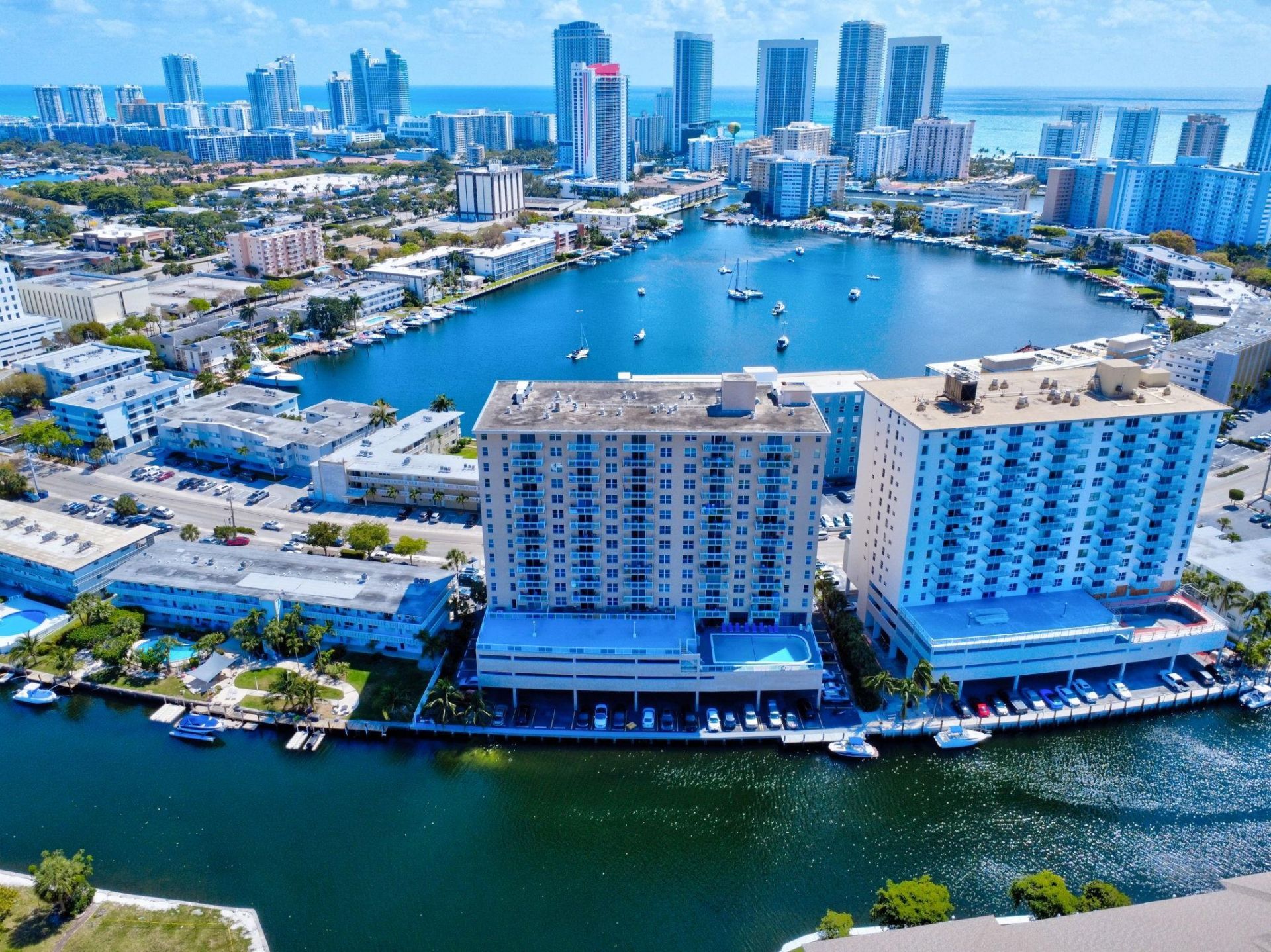 437 Golden Isles Drive, Unit 15G, Hallandale Beach, FL 33009 Photo