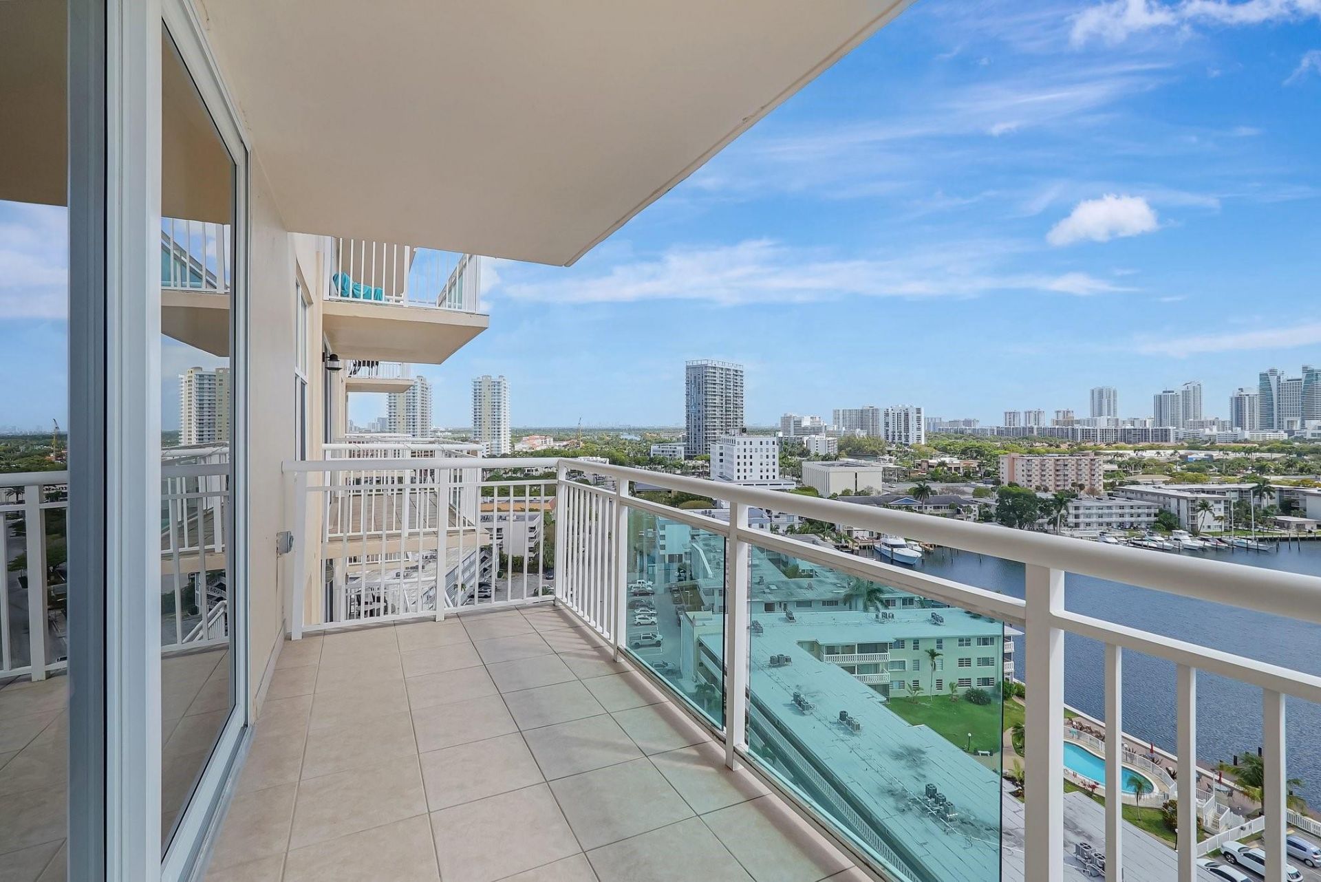 437 Golden Isles Drive, Unit 15G, Hallandale Beach, FL 33009 Photo