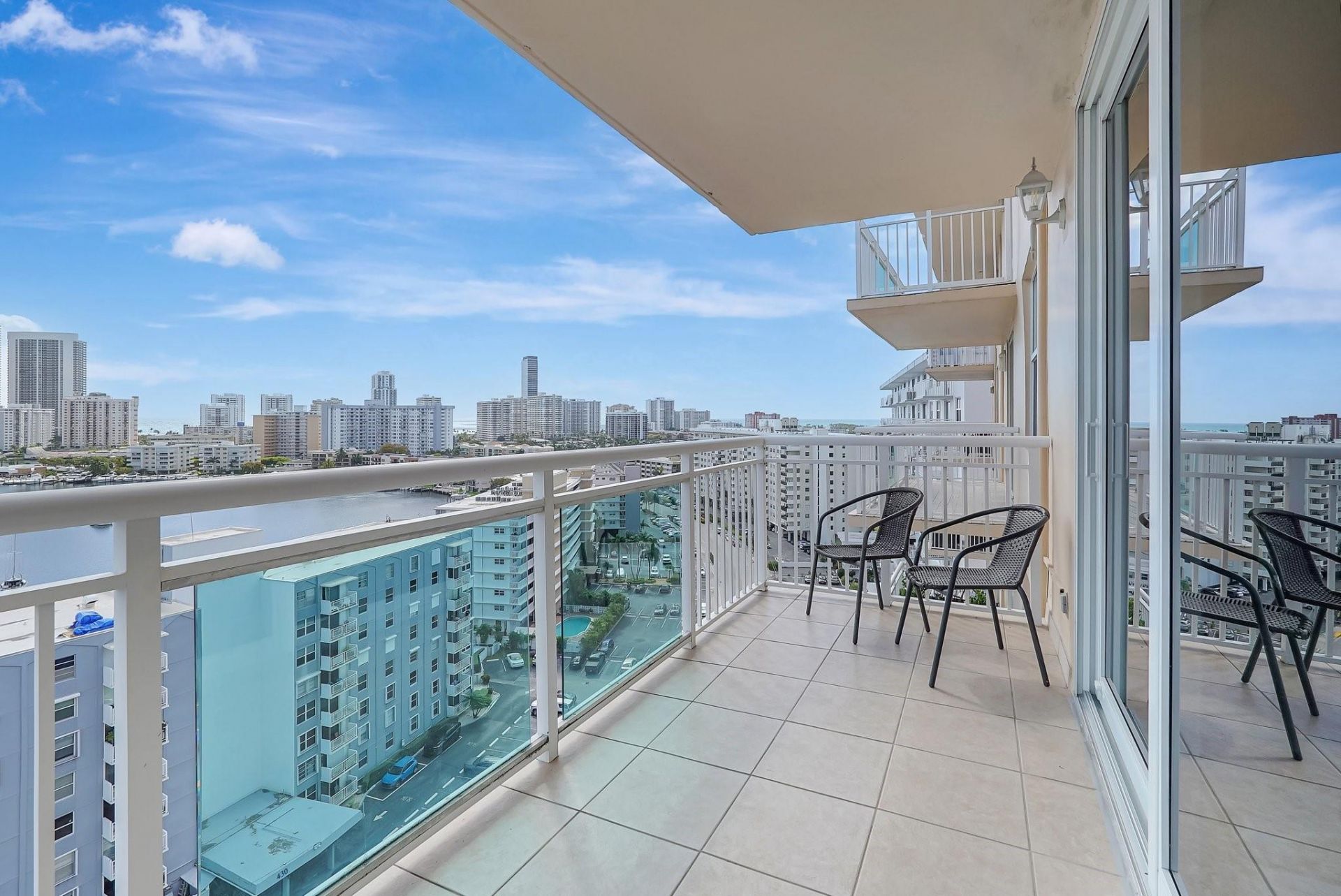 437 Golden Isles Drive, Unit 15G, Hallandale Beach, FL 33009 Photo