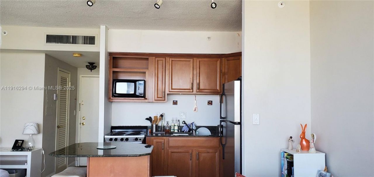 1720 Harrison St, Unit 10G, Hollywood, FL 33020 Photo