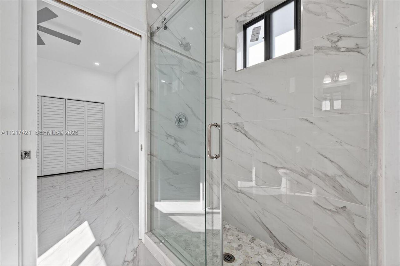 2250 NW 7th Ct, Fort Lauderdale, FL 33311 Photo