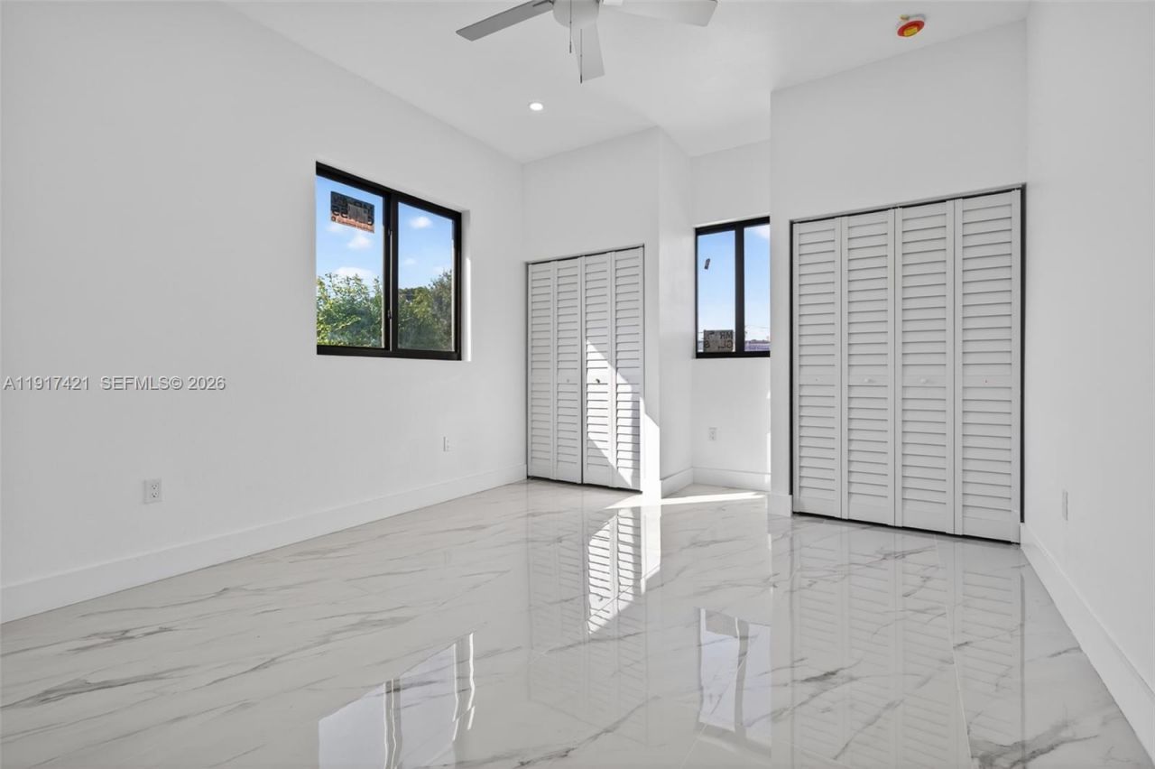 2250 NW 7th Ct, Fort Lauderdale, FL 33311 Photo