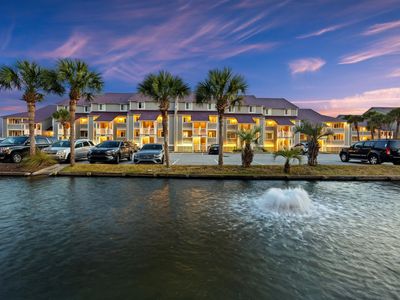 13 W Mariners Cay Drive, Folly Beach, SC 29439