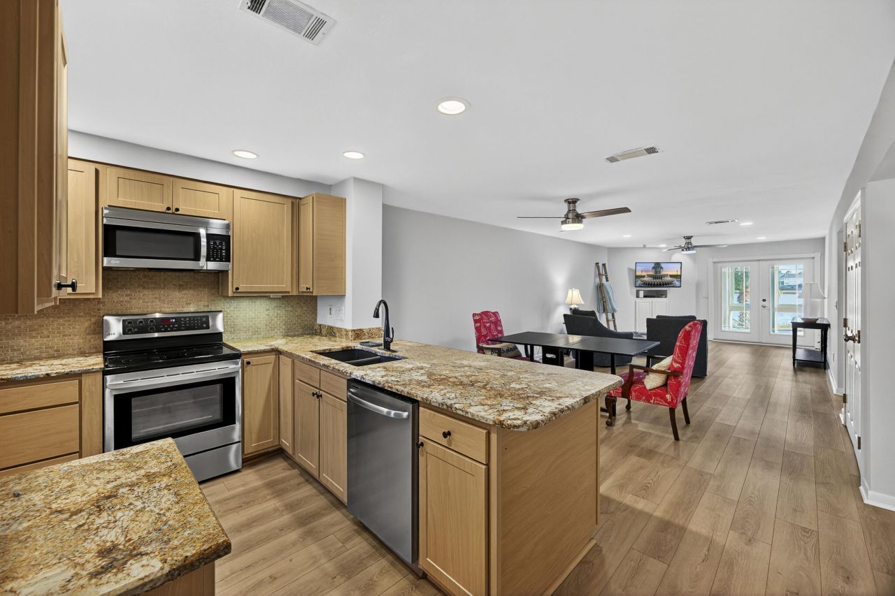 13 W Mariners Cay Drive Photo 14