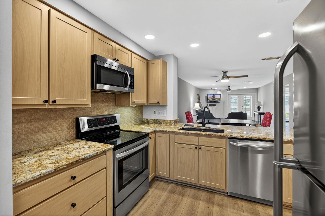 13 W Mariners Cay Drive Photo 18