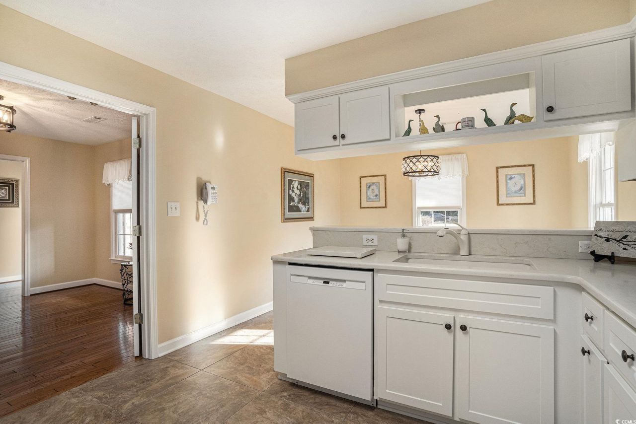 4210 Bradford Dr. Photo 12