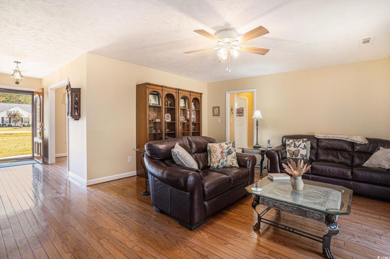 4210 Bradford Dr. Photo 13