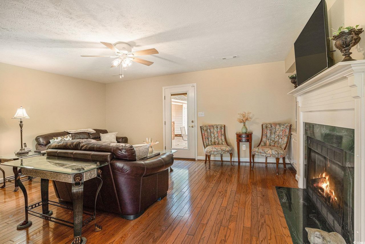 4210 Bradford Dr. Photo 14