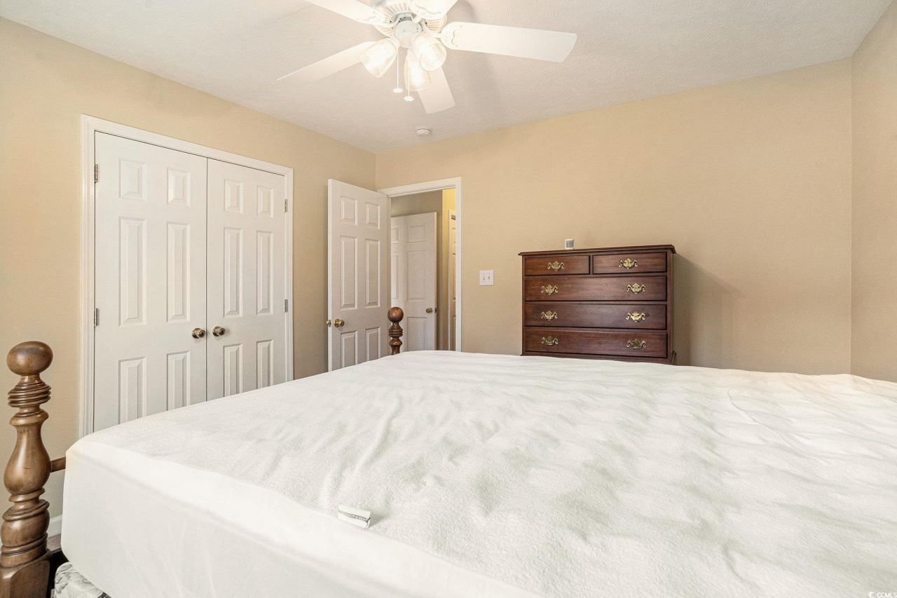 4210 Bradford Dr. Photo 19