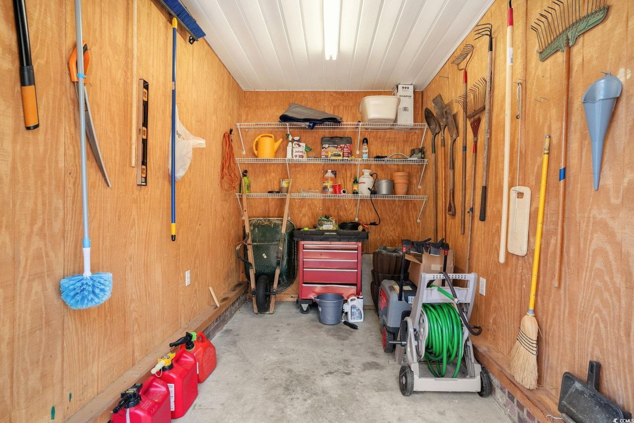 4210 Bradford Dr. Photo 30