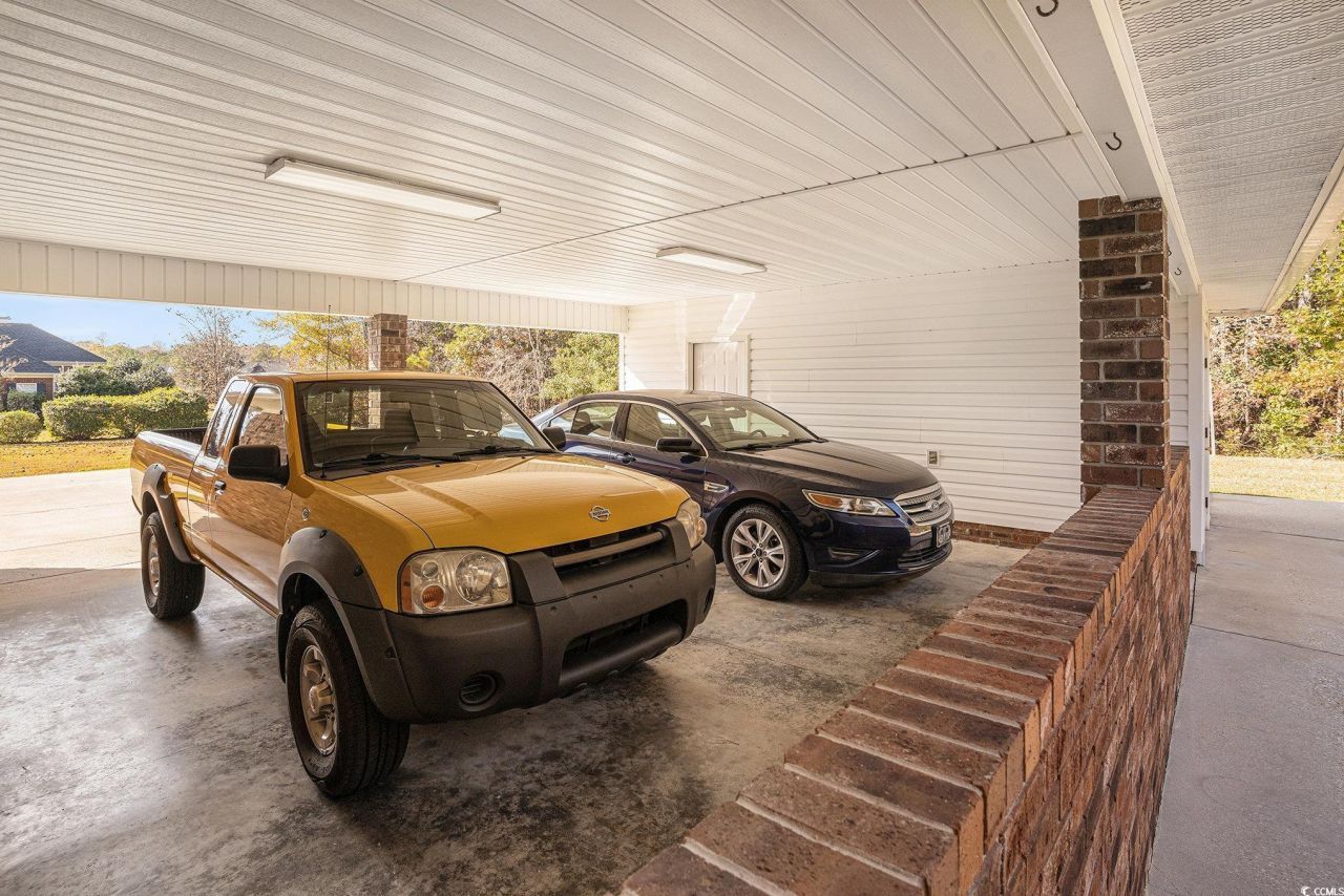 4210 Bradford Dr. Photo 32