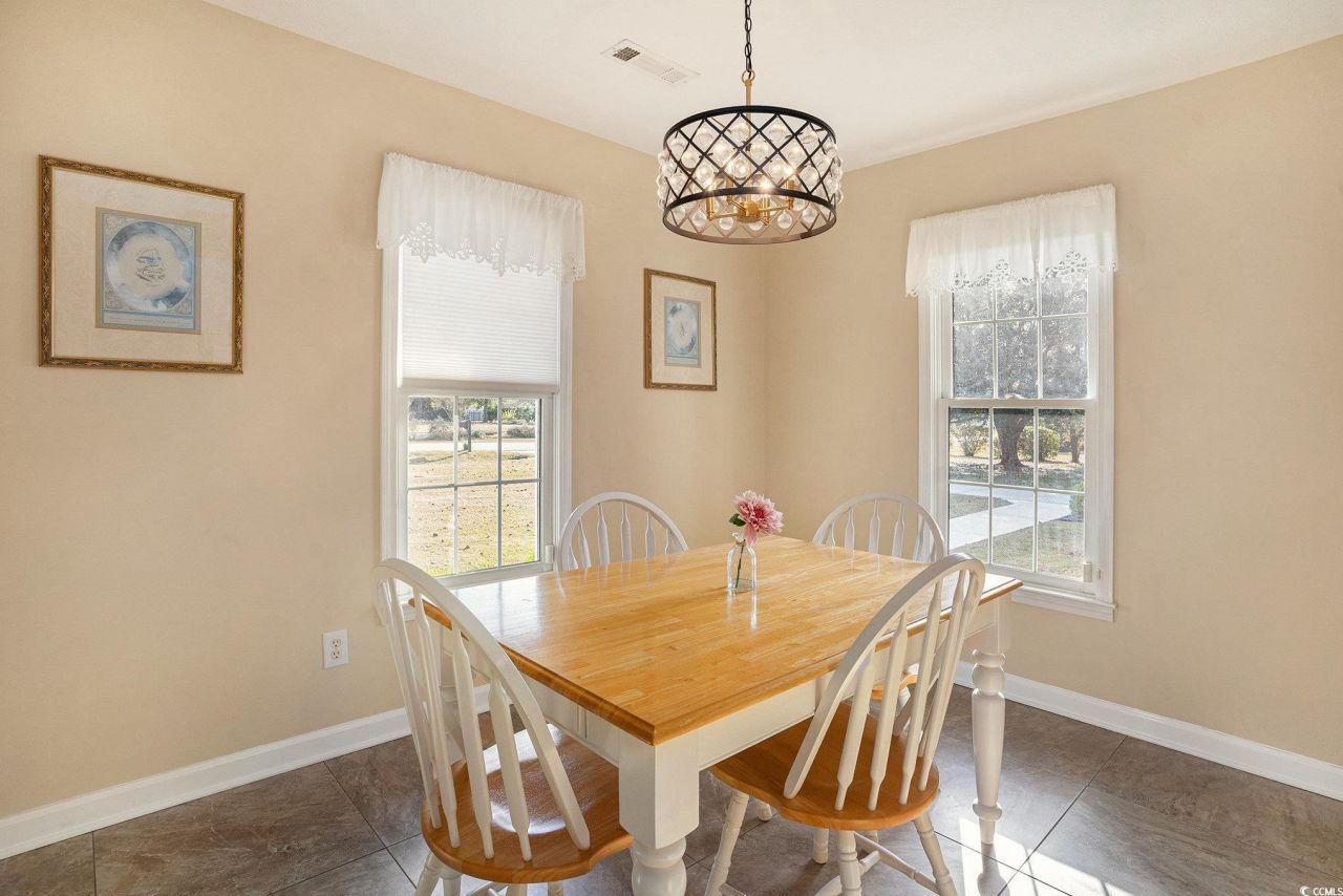 4210 Bradford Dr. Photo 7